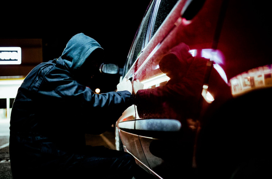 Stay savvy against vehicle thieves